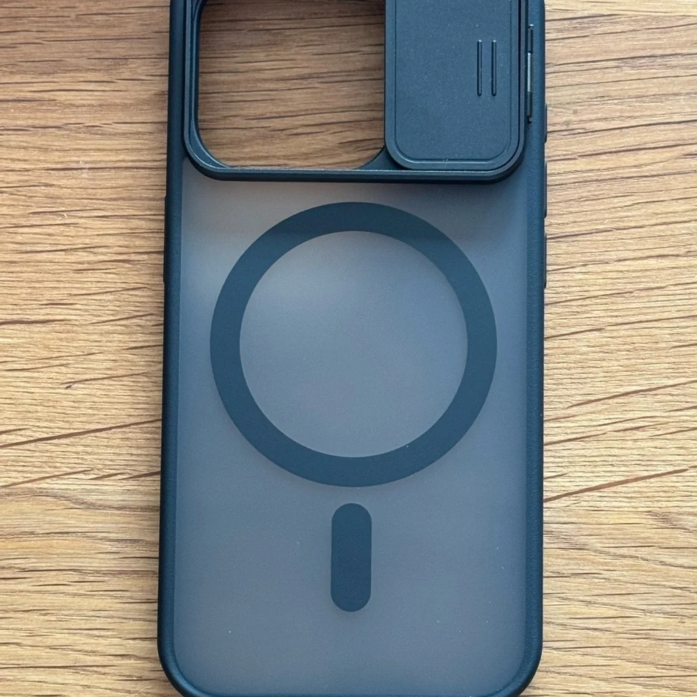 Torras Black MagSafe Compatible Phone Case